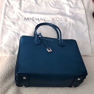 Michael Kors Mercer studio Bag.